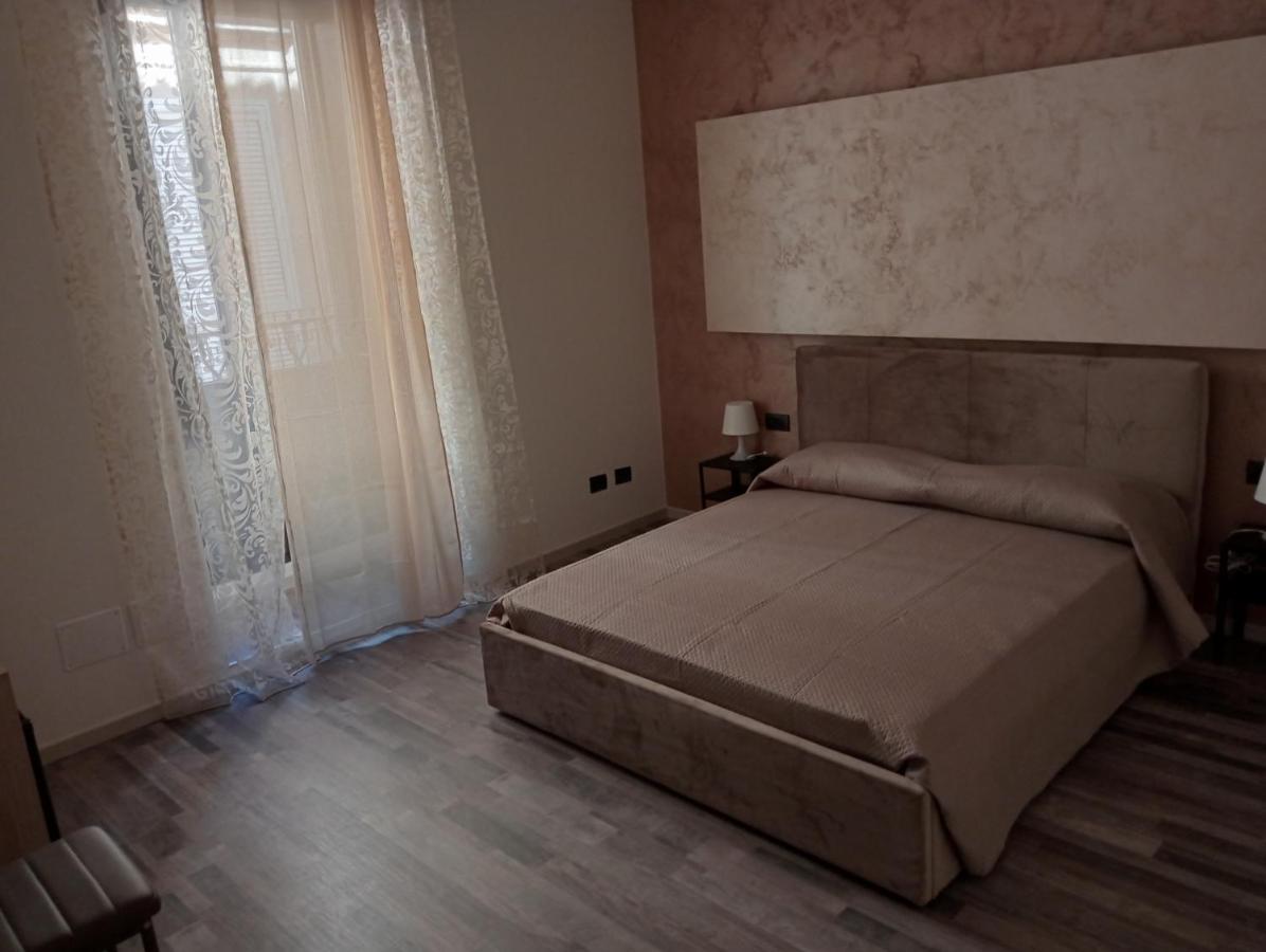 Santiago Rooms Caltagirone Exterior photo